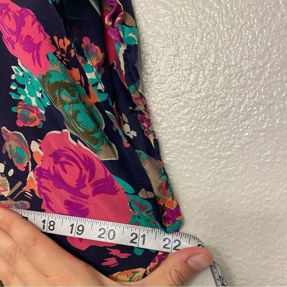 Anthropologie Maeve Floral 100% Silk Top open split back blouse semi sheer 6 - Picture 8 of 9